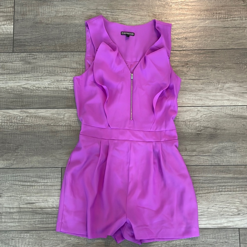 Excellent Used Condition Express Romper - Small
